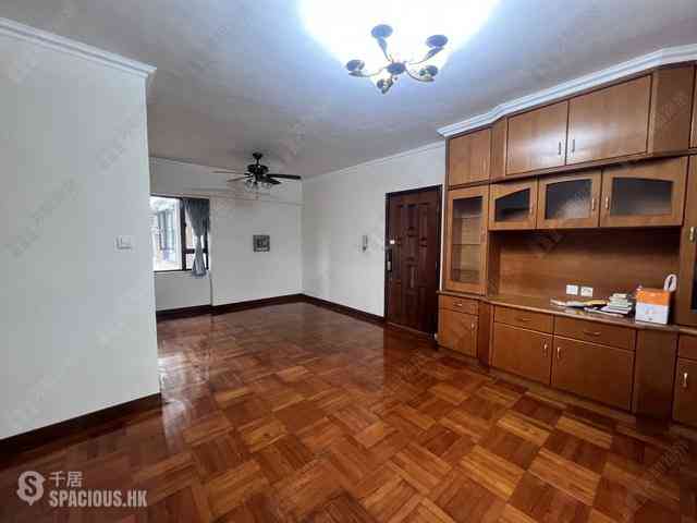 Mid Levels Central - Robinson Heights Block 3 01