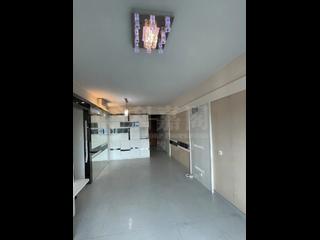 West Kowloon - Sorrento Phase 1 Block 5 02