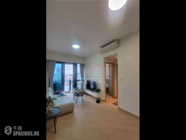 Cheung Sha Wan - Grand Victoria Phase 1 Grand Victoria I Tower 3B 01