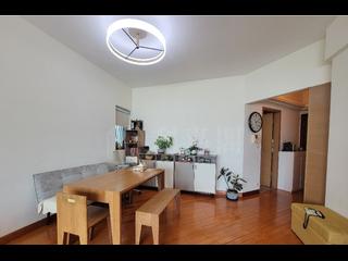 West Kowloon - Sorrento Phase 2 Block 1 02