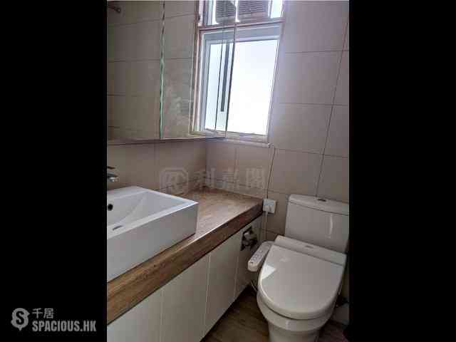 Tai Kok Tsui - Florient Rise Tower 3 04