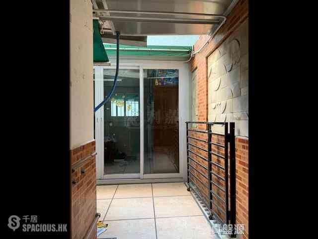North Point - Wah Lai Mansion 02