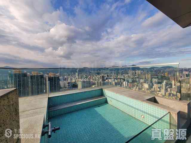 West Kowloon - The Arch 08