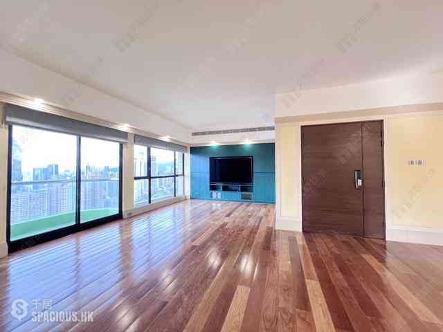 Mid Levels East - Bowen Place 01