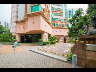 Wan Chai - Royal Court 02
