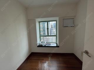 Wan Chai - Royal Court 06