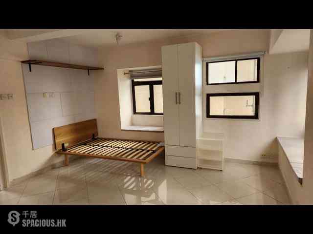 Fortress Hill - Wan Wah Mansion 02