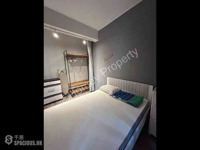 Sheung Wan - Kam Fai House 06