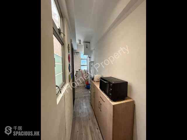 Sheung Wan - Kam Fai House 08