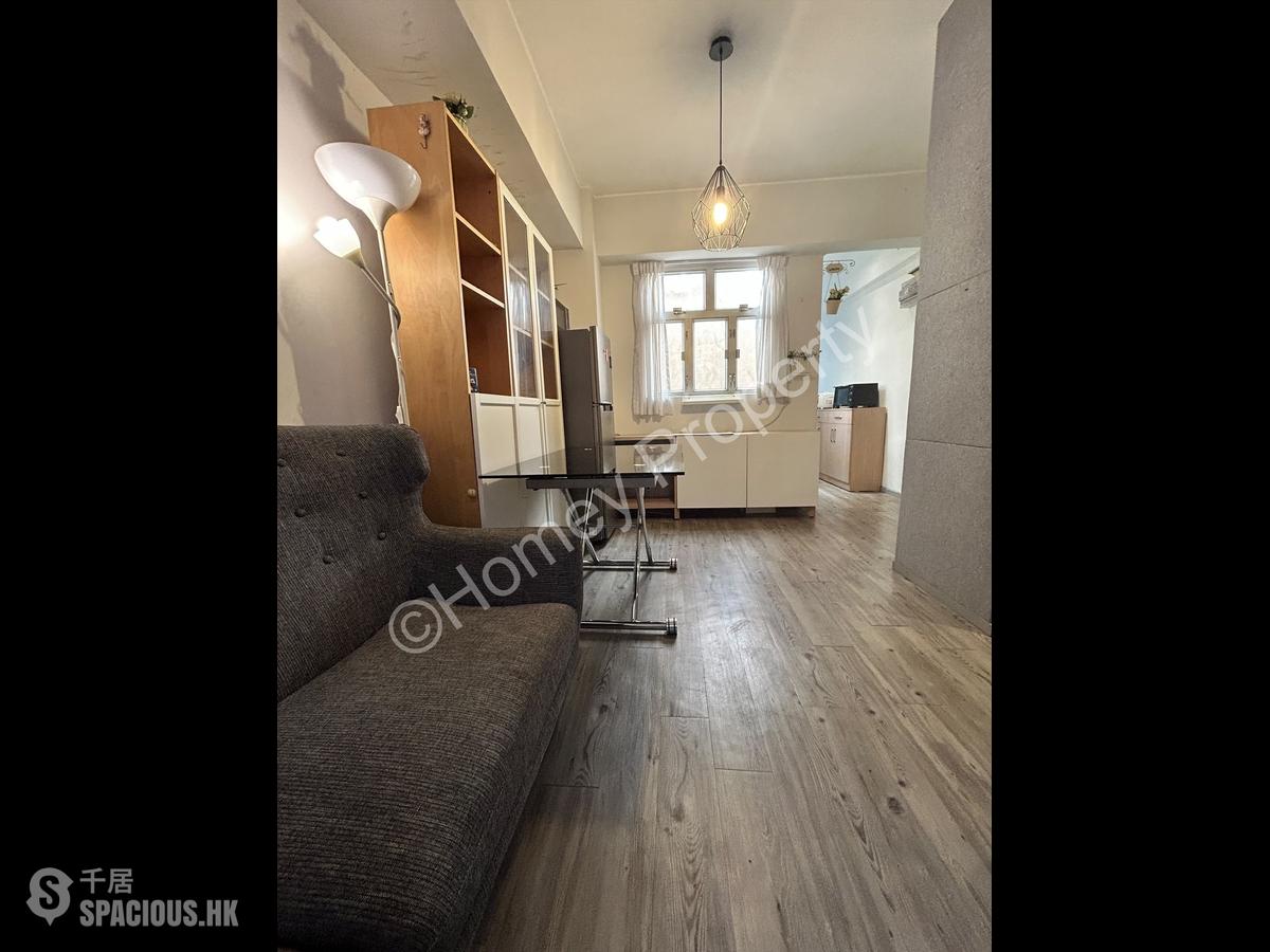 Sheung Wan - Kam Fai House 01