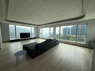 The Peak - Guildford Court 02