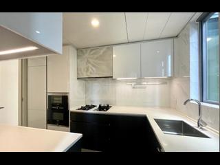 Tseung Kwan O - Capri 12