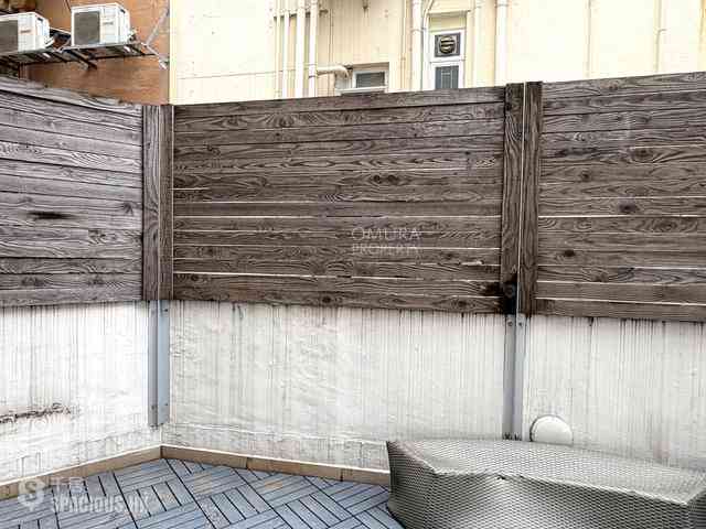 Sheung Wan - 8, Hillier Street 18