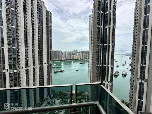Tsuen Wan - Ocean Pride Phase 3 Block 8 01
