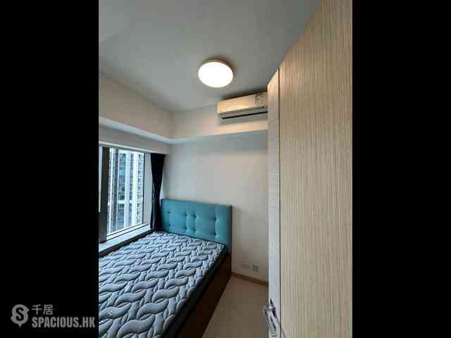 Tsuen Wan - Ocean Pride Phase 3 Block 8 07