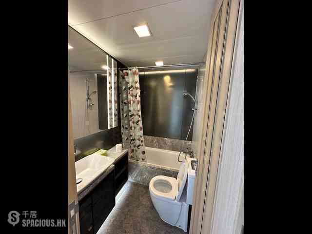 Tsuen Wan - Ocean Pride Phase 3 Block 8 08