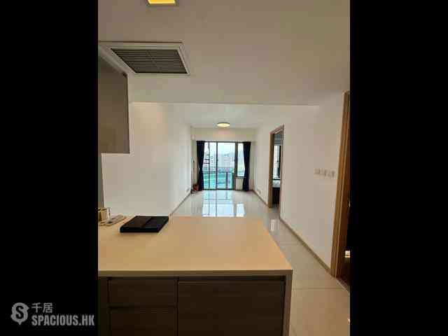 Tsuen Wan - Ocean Pride Phase 3 Block 8 09