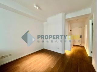Sai Ying Pun - Lechler Court 03