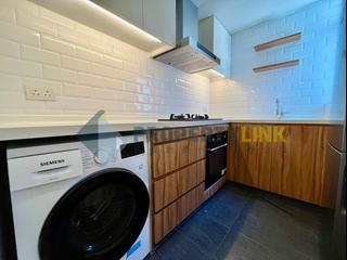 Sai Ying Pun - Lechler Court 05