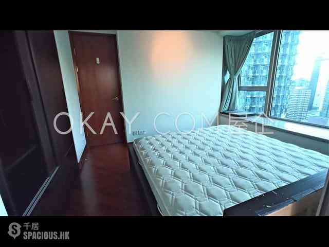 Wan Chai - The Avenue 03