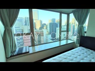 Wan Chai - The Avenue 04