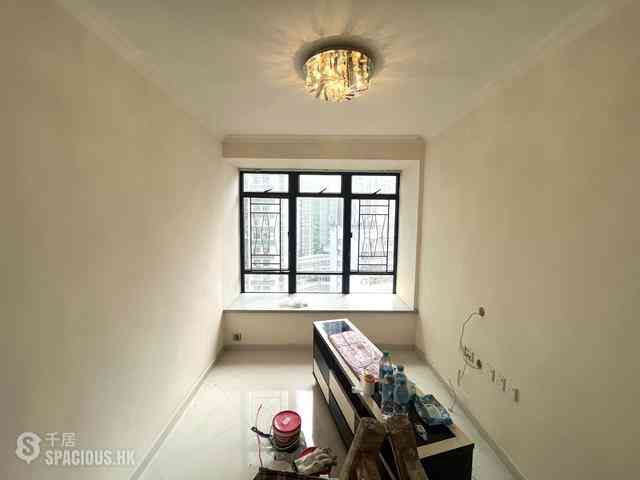 Quarry Bay - Kornhill Block P 02