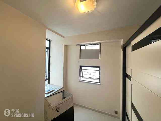 Quarry Bay - Kornhill Block P 03