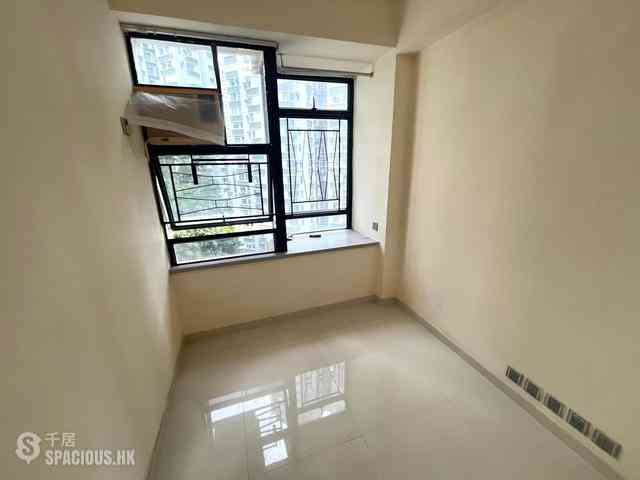 Quarry Bay - Kornhill Block P 04