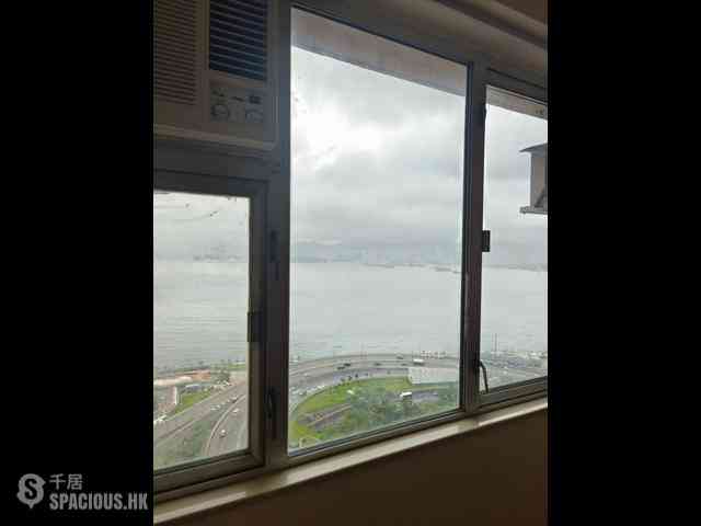 Sai Ying Pun - Kwan Yick Building Phase 3 05