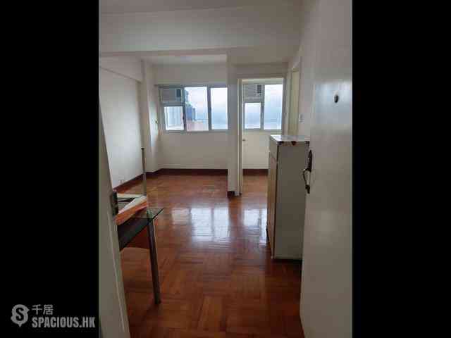 Sai Ying Pun - Kwan Yick Building Phase 3 01