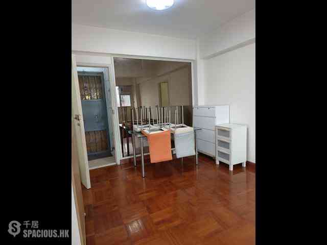 Sai Ying Pun - Kwan Yick Building Phase 3 02