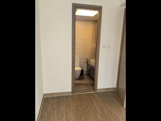 Sai Ying Pun - Island Crest Block 2 04