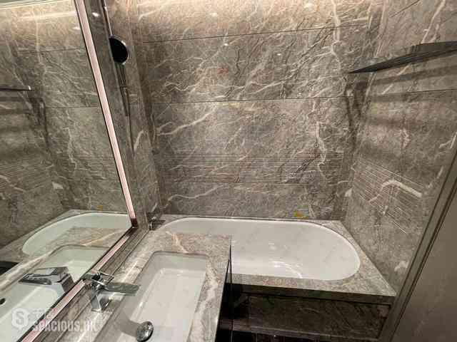 Wong Chuk Hang - The Southside Phase 3C Blue Coast II Tower 3 08