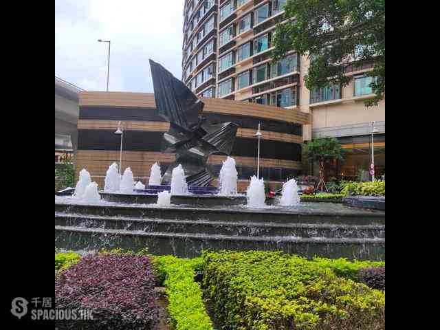 Hung Hom - Royal Peninsula Block 1 04