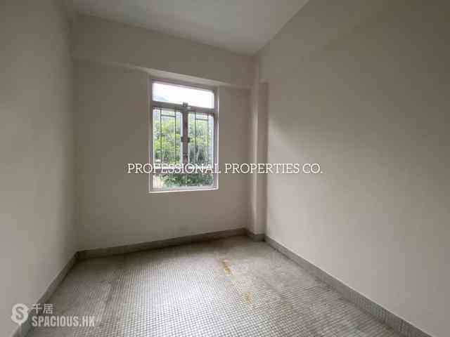 Happy Valley - 9, Broom Road 11