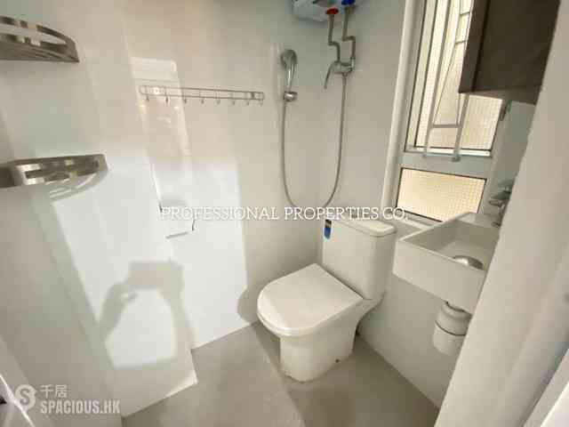 Happy Valley - 9, Broom Road 12