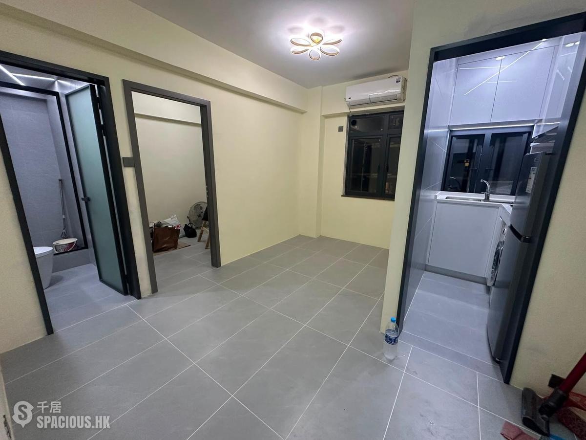Kennedy Town - Jade Court 01