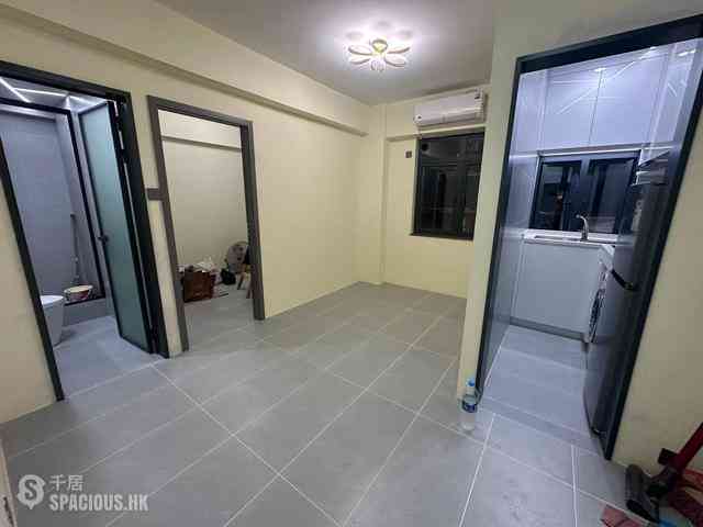 Kennedy Town - Jade Court 01