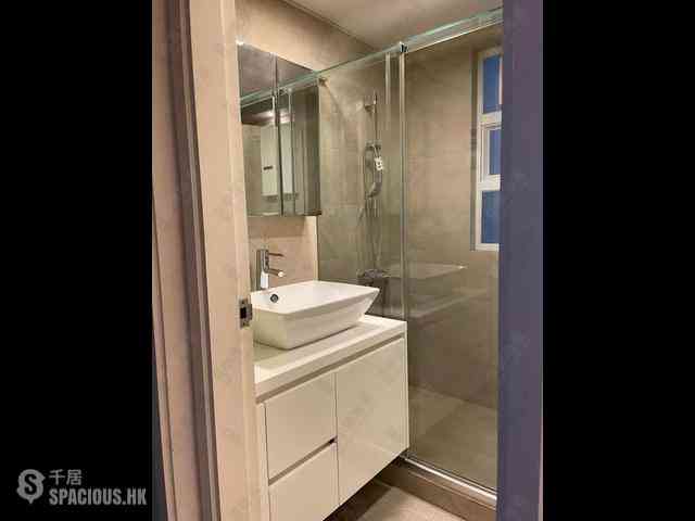 Wan Chai - Phoenix Court Block 2 11