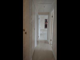 Mid Levels West - Parkway Court Block A 15