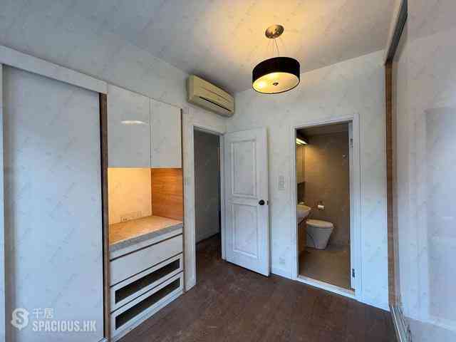 Mid Levels West - Rowen Court 06