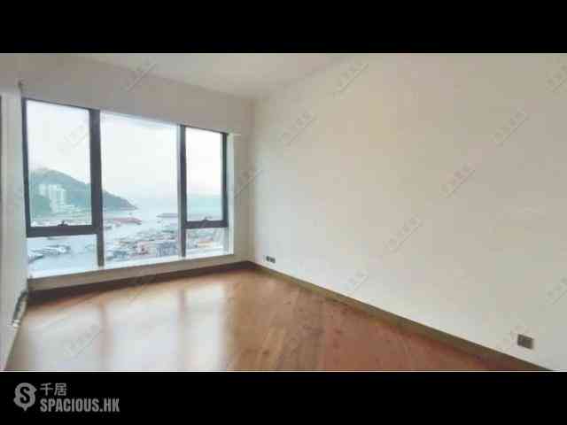 Ap Lei Chau - Marina South Block 2 05