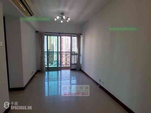 Kennedy Town - The Merton Tower 1 01