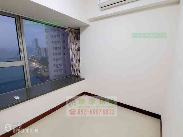 Kennedy Town - The Merton Tower 1 03