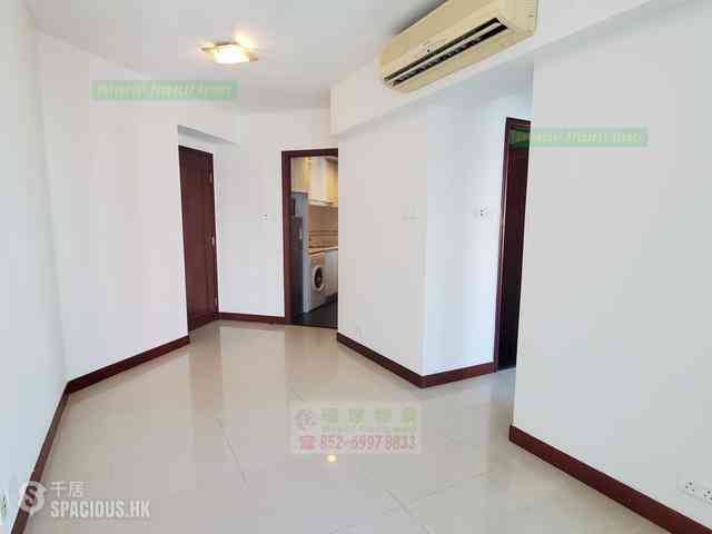 Kennedy Town - The Merton Tower 1 04