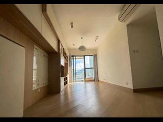 Tseung Kwan O - The Wings Ocean Wings Block 6A 03