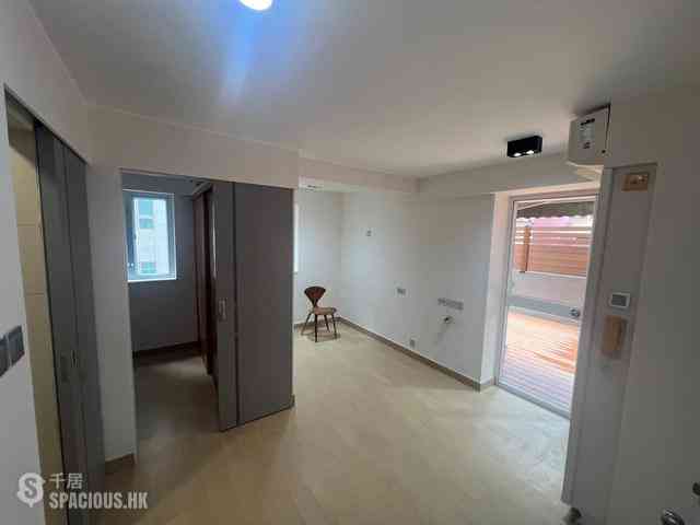 Wan Chai - Galway Court 02