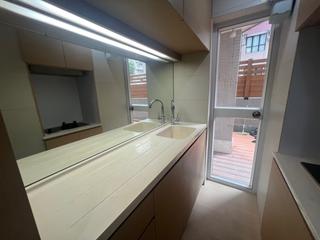 Wan Chai - Galway Court 05