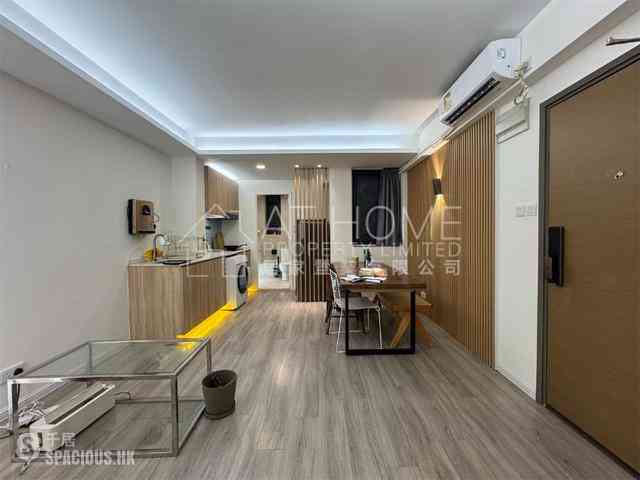 Causeway Bay - 24, Yiu Wa Street 04
