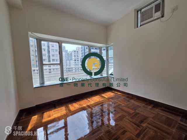 Sai Ying Pun - Lechler Court 07
